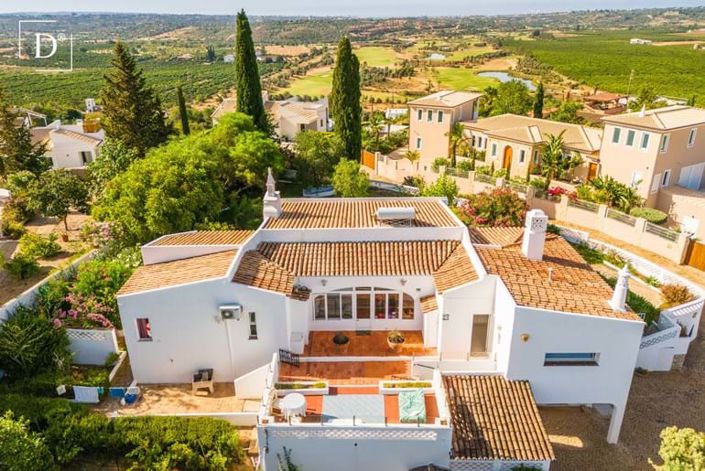 Image No.35-4 Bed Villa for sale