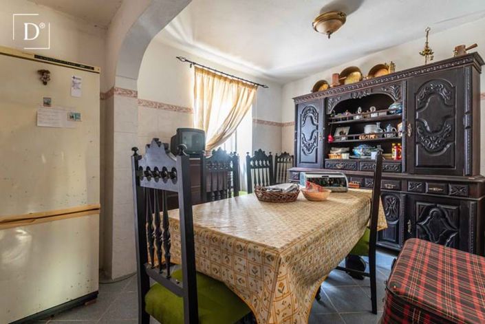 Image No.8-2 Bed Villa for sale