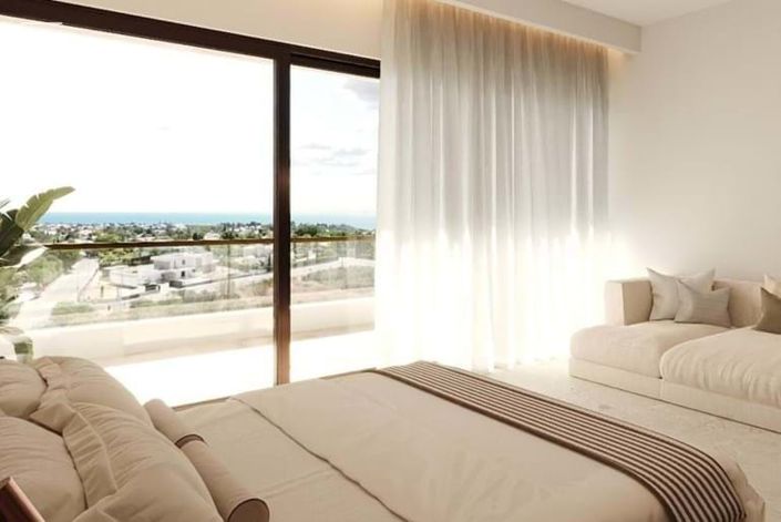 Image No.16-2 Bed Apartment for sale