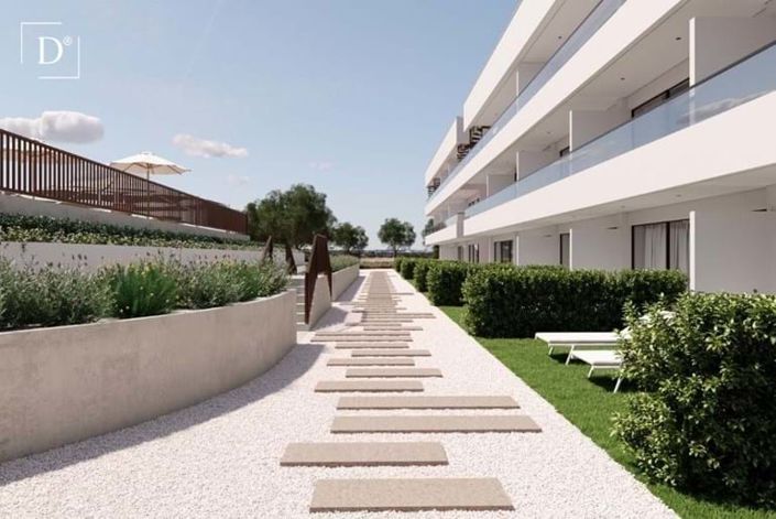 Image No.4-2 Bed Apartment for sale