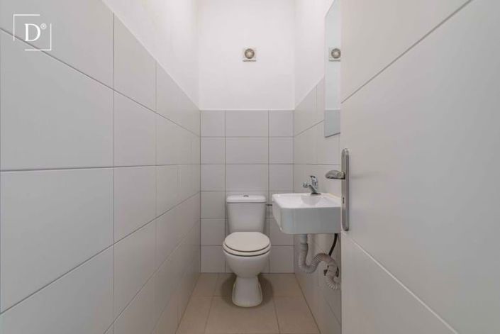 Image No.10-3 Bed Apartment for sale