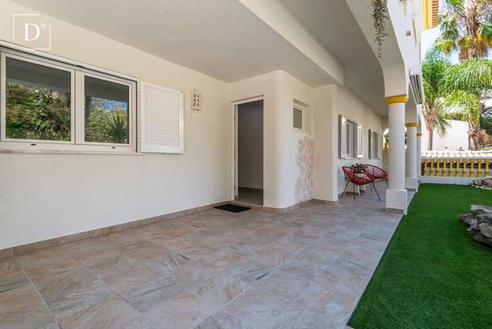 Image No.22-3 Bed Apartment for sale