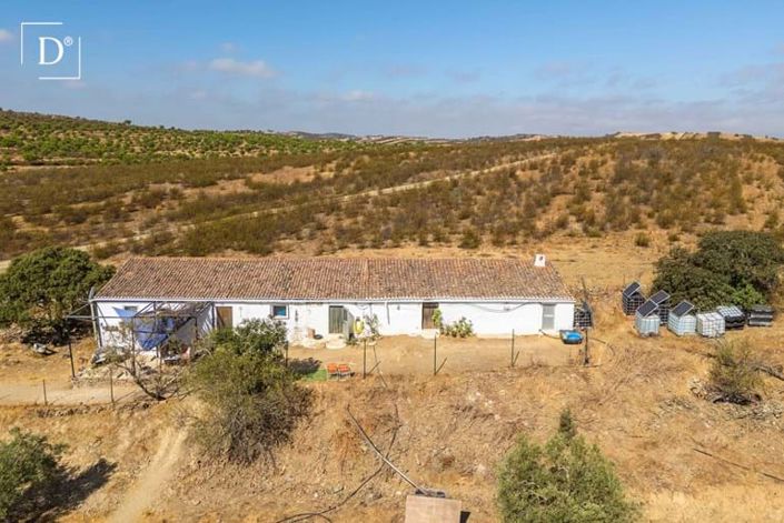 Image No.4-2 Bed Villa for sale