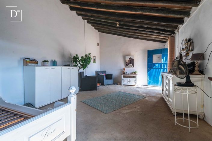 Image No.5-2 Bed Villa for sale