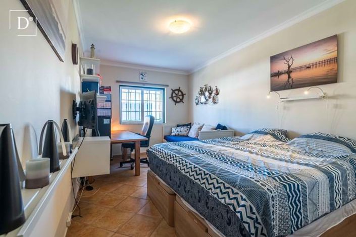 Image No.21-2 Bed Apartment for sale