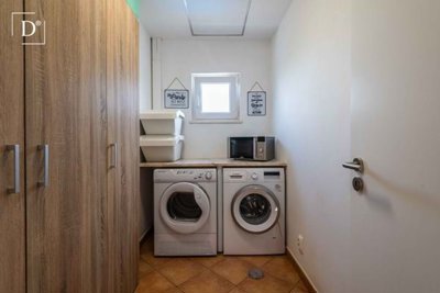 1-12205-a6143ebb3cb0547d86cbab874af8e5c603a53