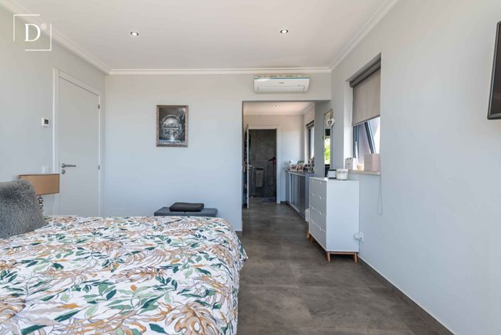 Image No.20-4 Bed Villa for sale