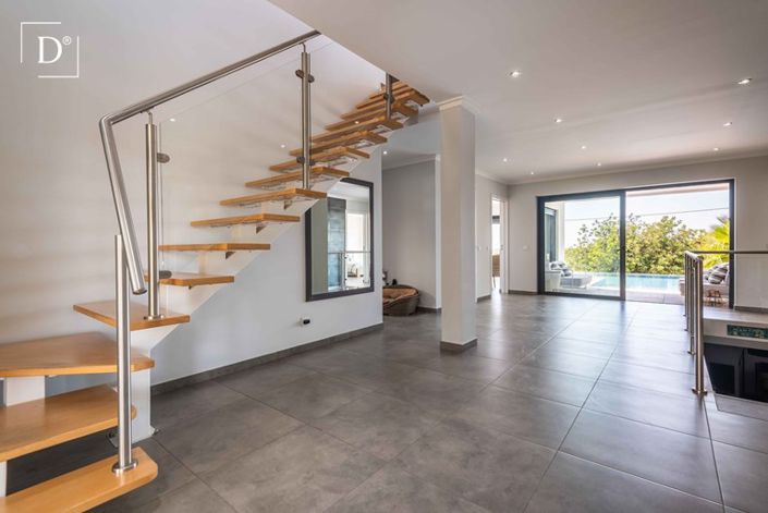 Image No.21-4 Bed Villa for sale