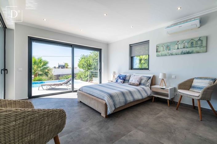 Image No.7-4 Bed Villa for sale