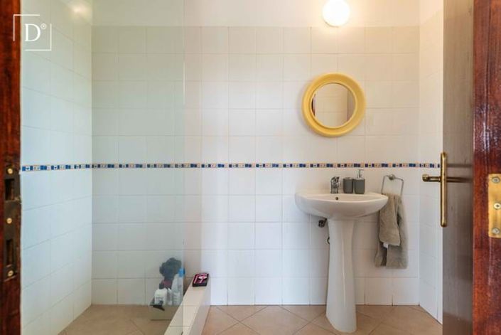 Image No.23-3 Bed Villa for sale