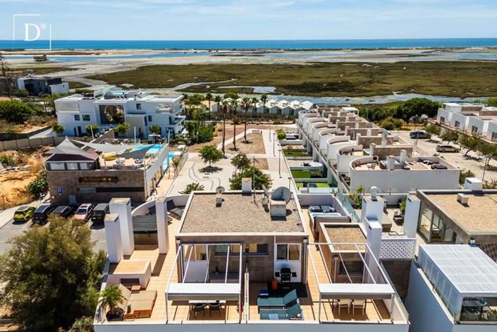 Image No.28-2 Bed Apartment for sale