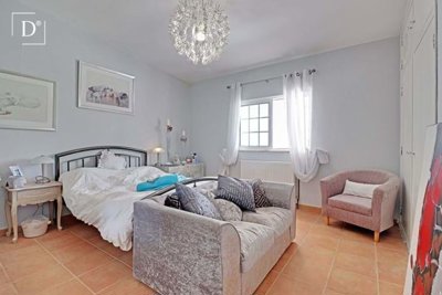 1-12289-a6143ebb3cb0547d86cbab874af8e5c603a53