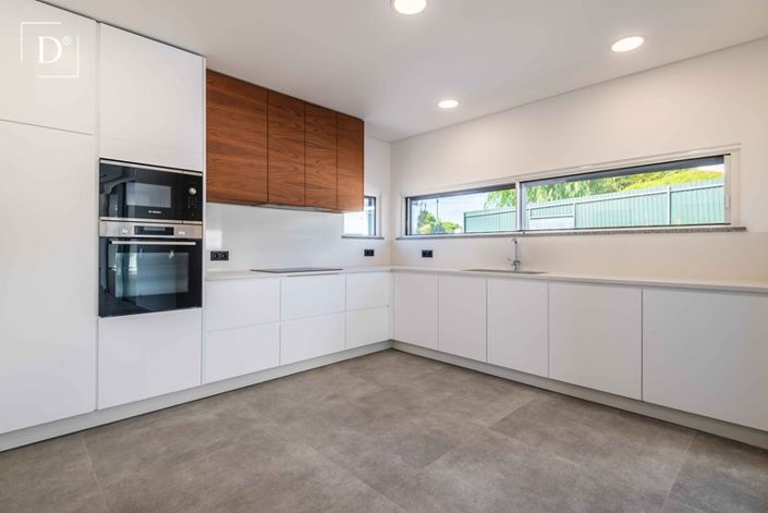 Image No.2-Villa de 4 chambres à vendre à Albufeira