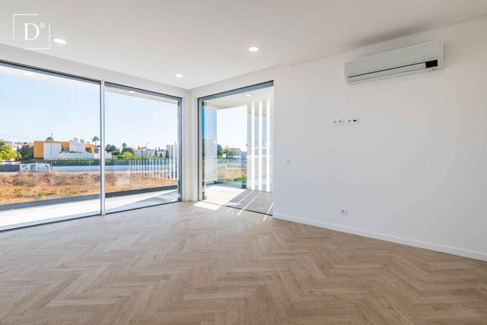 Image No.20-Villa de 4 chambres à vendre à Albufeira