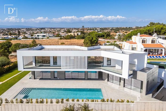 Image No.4-Villa de 4 chambres à vendre à Albufeira