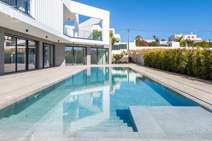 Image No.5-Villa de 4 chambres à vendre à Albufeira