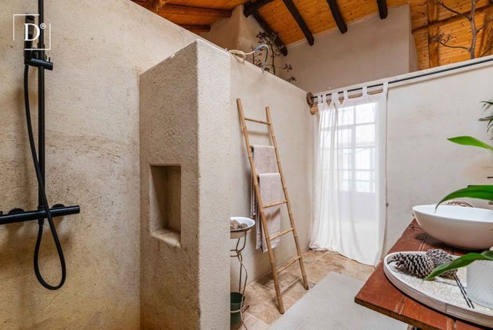 Image No.13-1 Bed Villa for sale