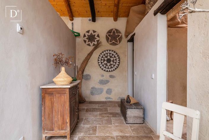 Image No.20-1 Bed Villa for sale