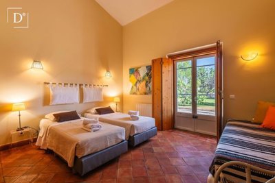 1-12332-a6143ebb3cb0547d86cbab874af8e5c603a53