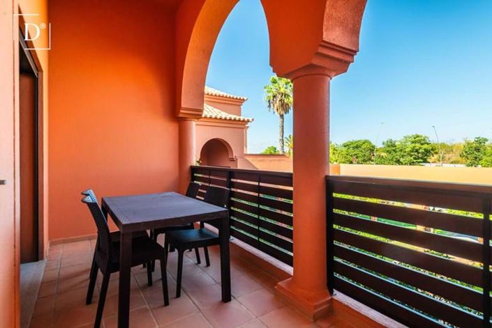 Image No.24-3 Bed Apartment for sale