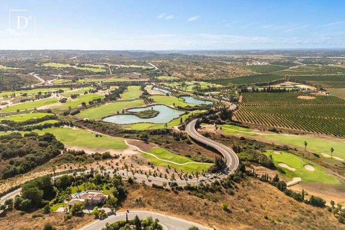 Image No.31-3 Bed Apartment for sale