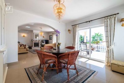 1-12298-a6143ebb3cb0547d86cbab874af8e5c603a53