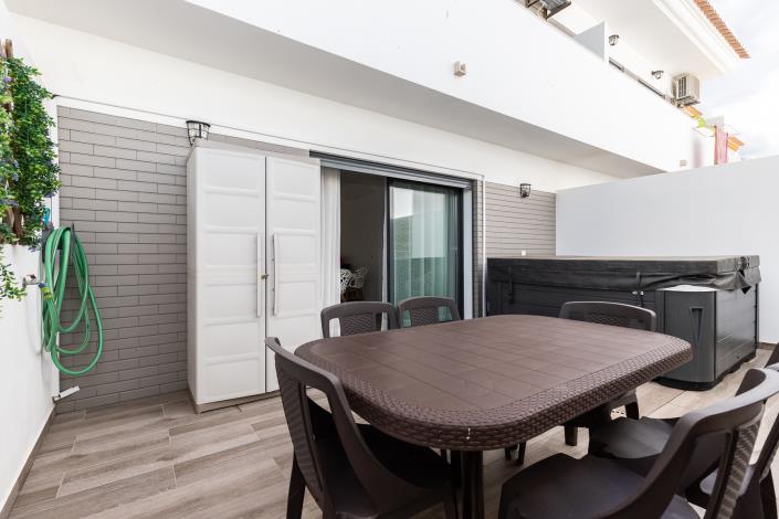 Image No.8-Maison de ville de 3 chambres à vendre à Manta Rota