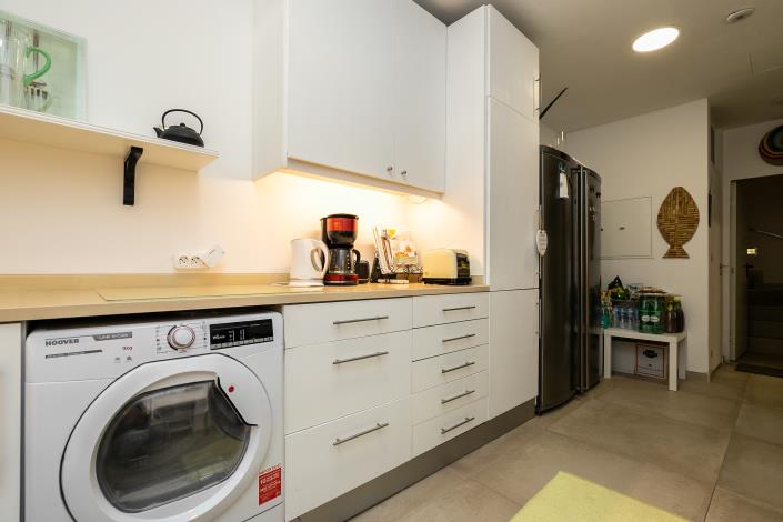 Image No.8-3 Bed Semi-Detached for sale