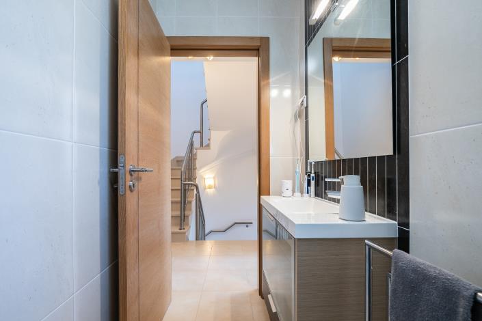 Image No.18-Jumelé de 4 chambres à vendre à Manta Rota