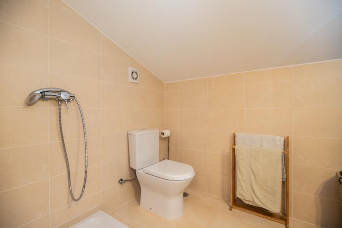 Image No.22-Jumelé de 4 chambres à vendre à Manta Rota