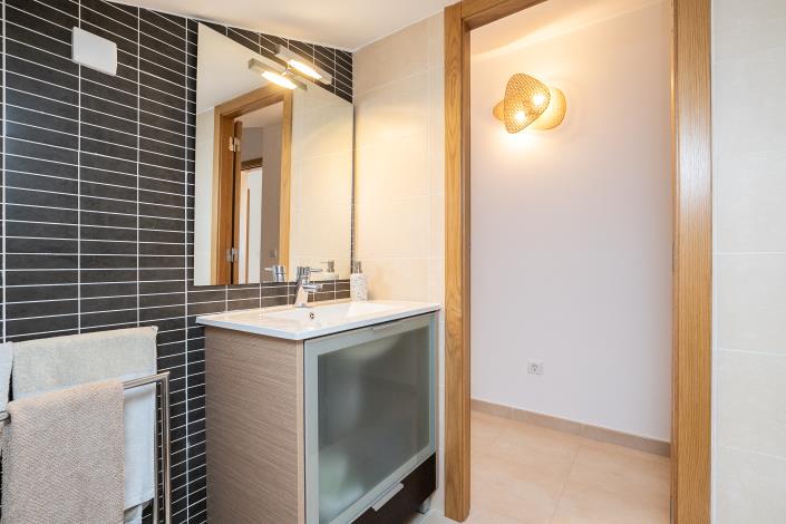 Image No.23-Jumelé de 4 chambres à vendre à Manta Rota