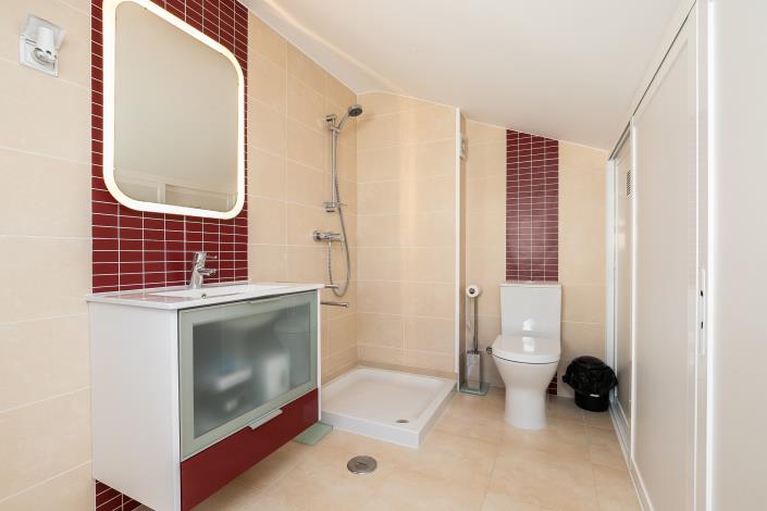 Image No.30-Jumelé de 4 chambres à vendre à Manta Rota