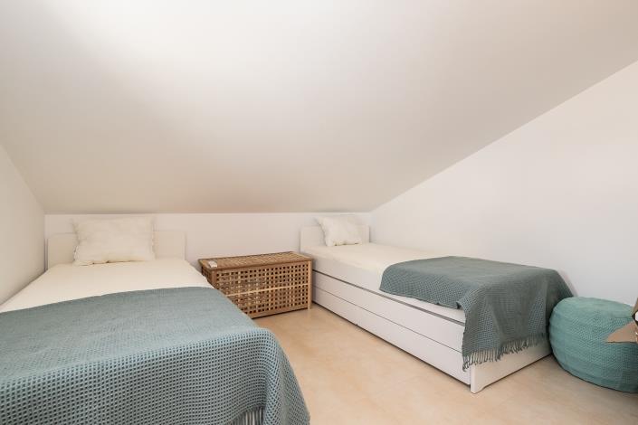 Image No.31-Jumelé de 4 chambres à vendre à Manta Rota