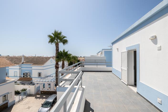 Image No.20-Maison / Villa de 4 chambres à vendre à Manta Rota