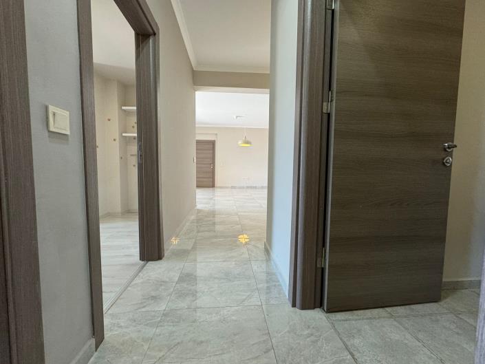 Image No.19-2 Bed Apartment for sale