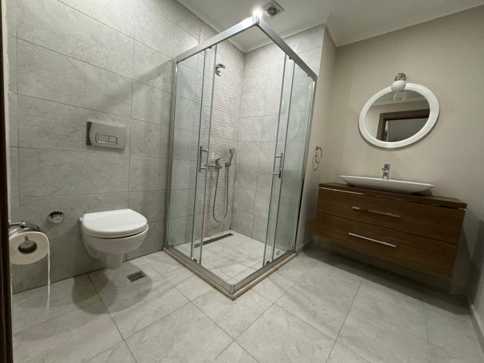 Image No.23-2 Bed Apartment for sale