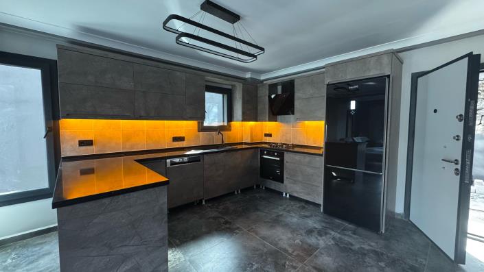 Image No.9-3 Bed Villa for sale