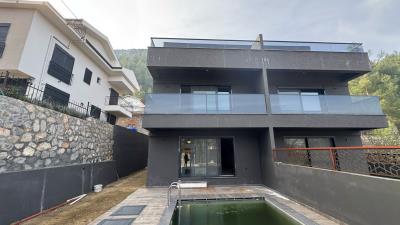 Brand-New-Luxury-Villas--3-