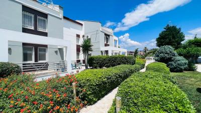 Three-Bedroom-Duplex-in-Calis--5-