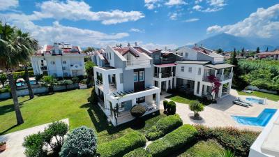 Three-Bedroom-Duplex-in-Calis--12-