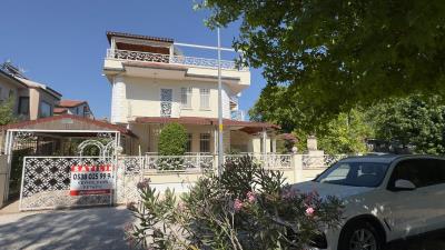 Central-Location-Calis-Villa--13-
