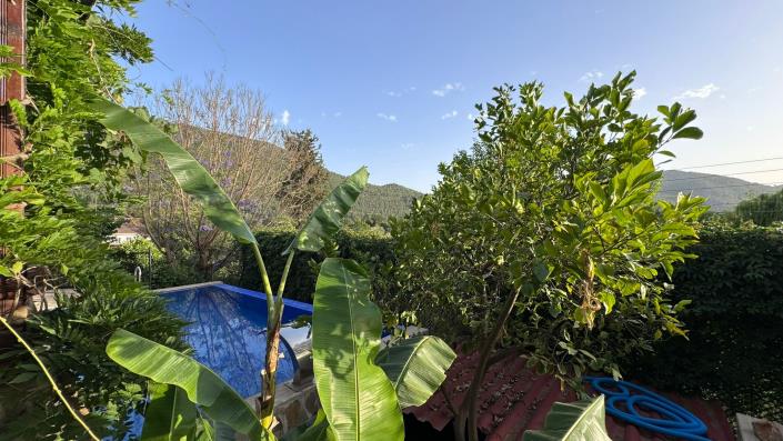 Image No.18-6 Bed Villa / Detached for sale