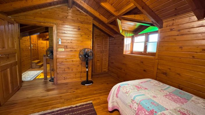 Image No.26-6 Bed Villa / Detached for sale