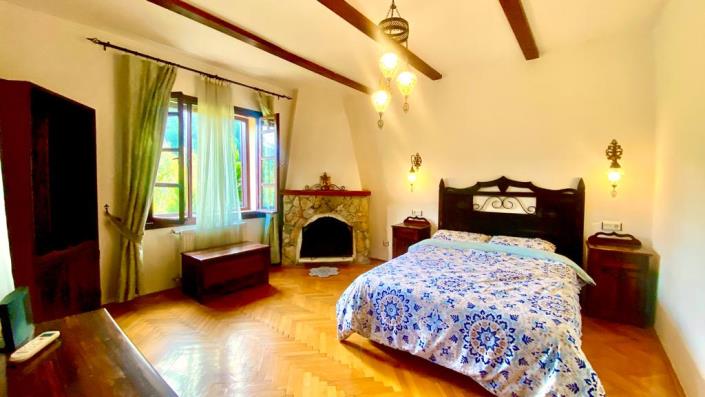 Image No.7-6 Bed Villa / Detached for sale