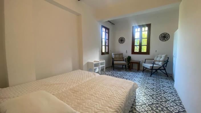 Image No.35-6 Bed Villa / Detached for sale