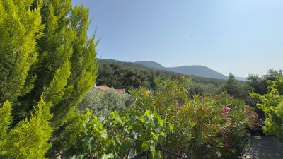 Detached-Villa-with-Great-Views--2-