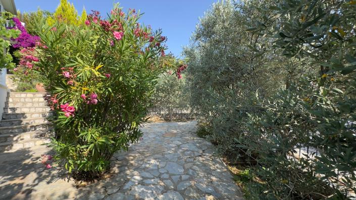 Image No.26-3 Bed Villa / Detached for sale