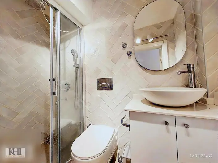 Image No.24-2 Bed Apartment for sale