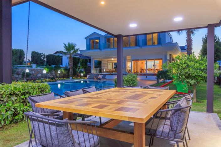 Image No.30-5 Bed Villa for sale