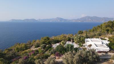 Secluded-Villa-with-Stunning-Sea-Views--62-